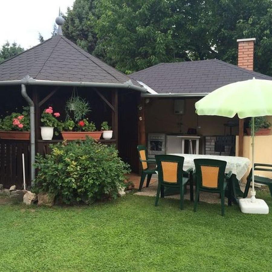 Gizella Haz Keszthely Exterior foto